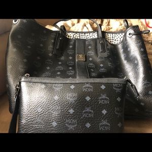 Large mcm reversible shopper